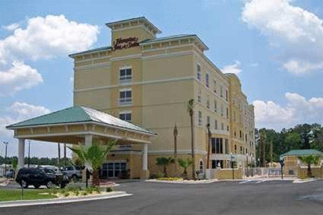 Hampton Inn & Suites Lake Stadt Exterior foto